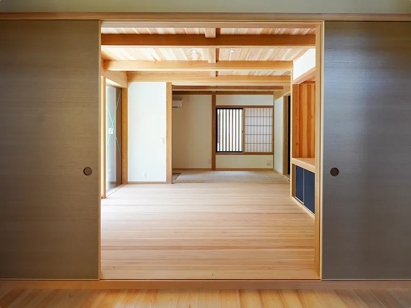木造住宅の内観写真